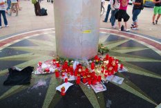 Michael Jackson is mourned under the World Clock in Berlin