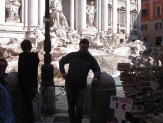 Andr� Odeblom in front of Fontana di Trevi in Rome