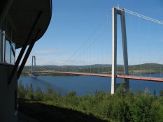 H�ga Kusten Bridge, 